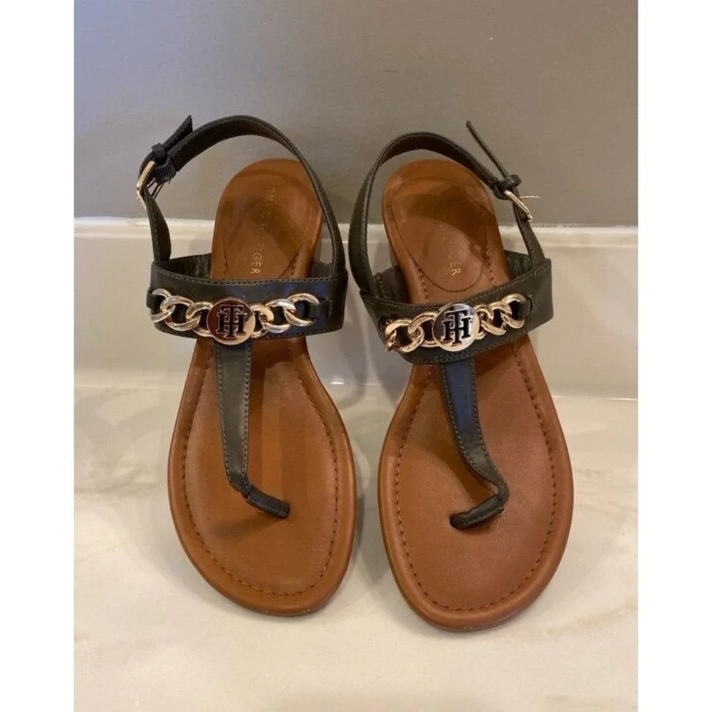 Tommy Hilfiger Dark‎ Brown Thong Sandals Gold Chain Logo Size 8M EUC